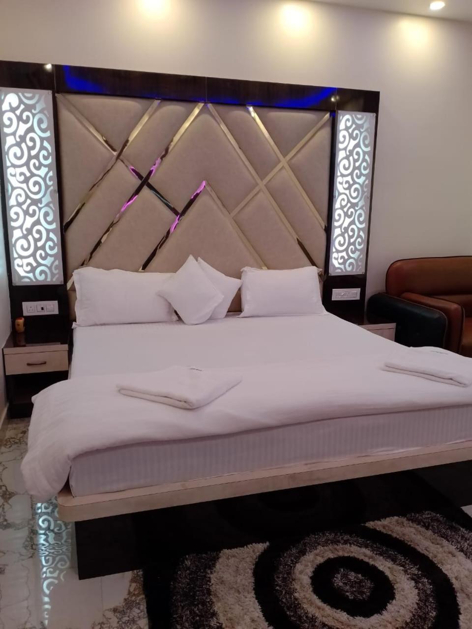 Sea Queen Beach Resort On Beach !! Couple Friendly Family Resort !! Mandarmani Εξωτερικό φωτογραφία